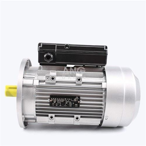 Motor universal